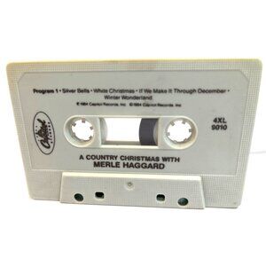 A Country Christmas With Merle Haggard 1984 Capitol Records Cassette Tape A437